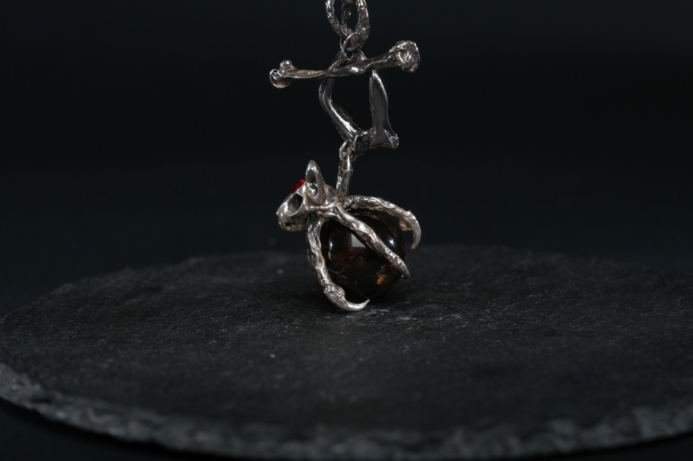 The Guardian Cat by UNDE