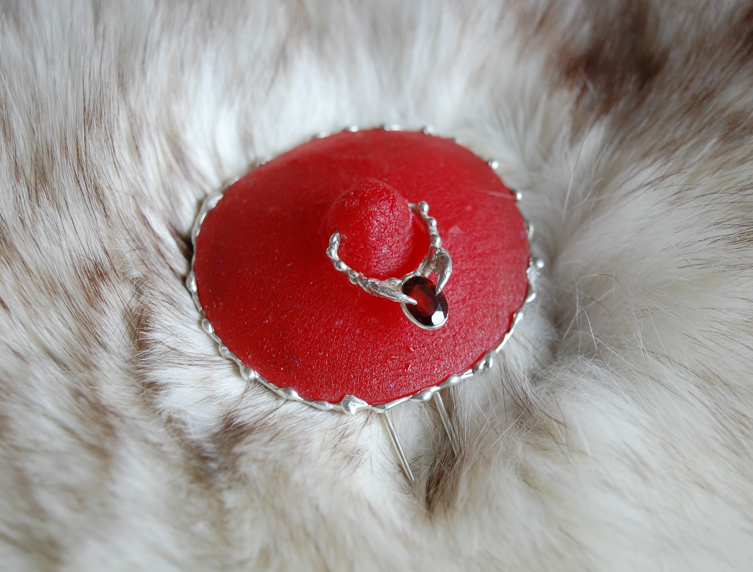 X Point - The red nipple