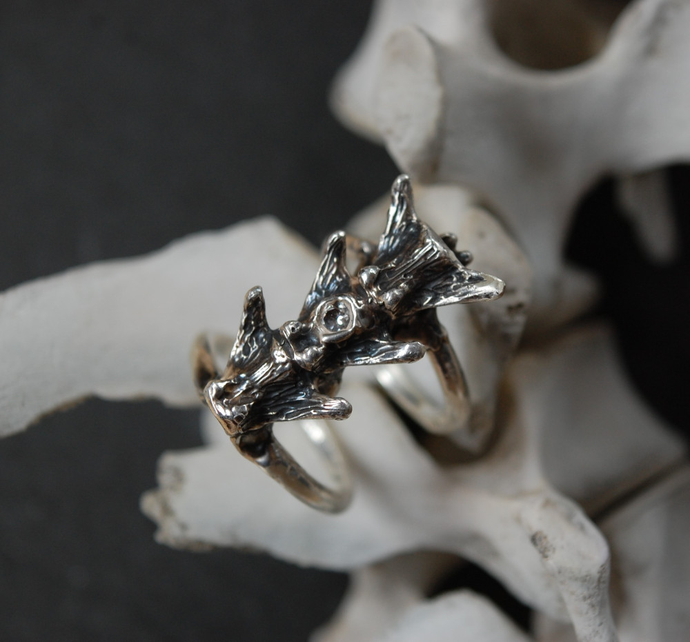 Vertebral  - The cat 3v ring by UNDE