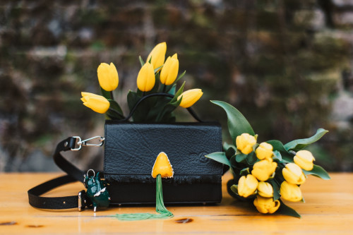 The yellow nose by UNDE