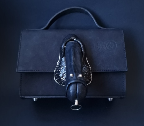 the black one by UNDE