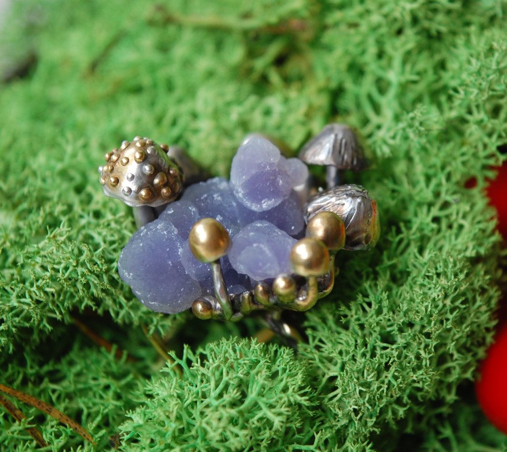 Mushrooms - The dream by UNDE