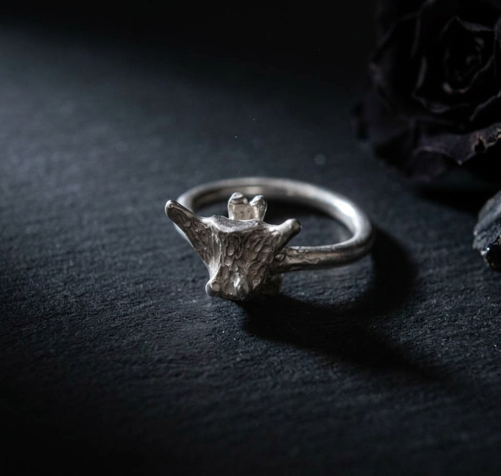 Vertebral - V2 - The cat 1v ring by UNDE