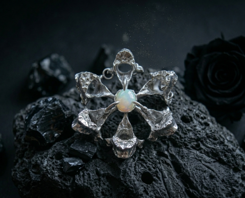 Vertebral - The Azure Guardian by UNDE