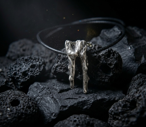 Men - The Tooth by UNDE