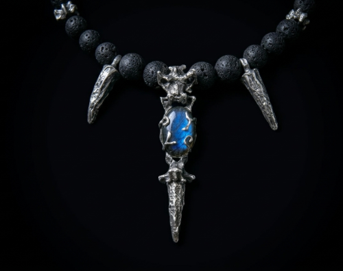 InGherat - The dark Queen by UNDE