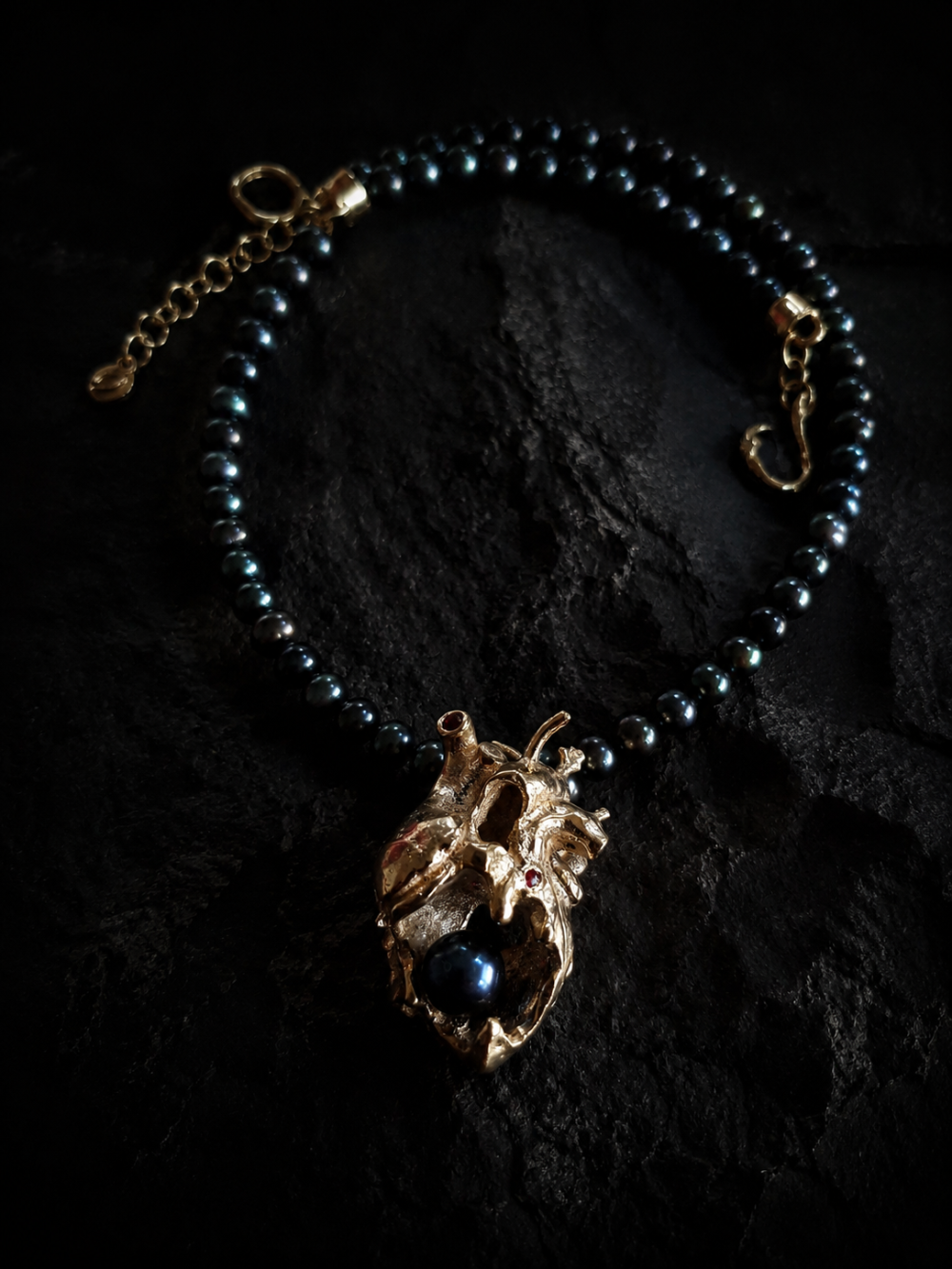 Hearts. Fake - Black Pearl by UNDE